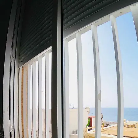 Relaxing Holidays Beach, El Medano, South Tenerife Apartment *