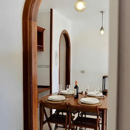 Relaxing Holidays Beach, El Medano, South Tenerife Apartment