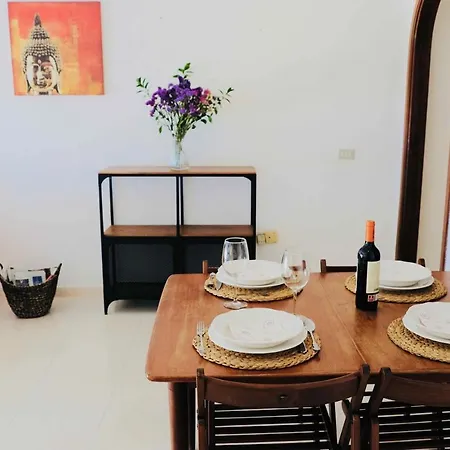 Relaxing Holidays Beach, El Medano, South Tenerife Apartment