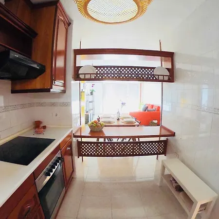 Relaxing Holidays Beach, El Medano, South Tenerife Apartment *